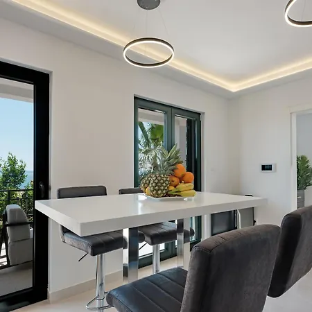 Ferienvilla Aea Del Mare Holiday home Trogir